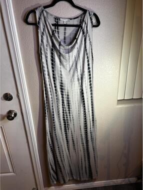 Saint Tropez West Black and White Boho Tie-Dye Maxi Dress Size M